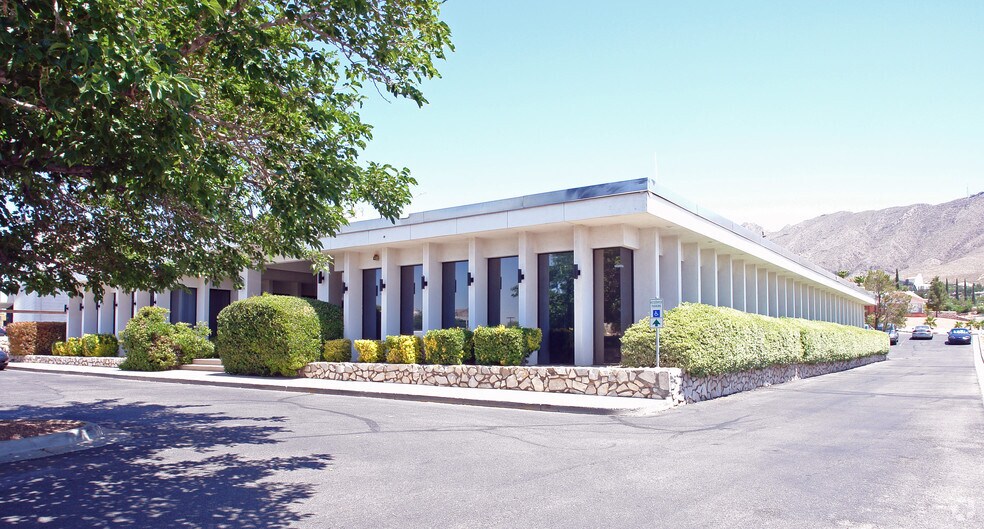 More Photos Of 444 Executive Center Blvd, El Paso Unknown For Lease