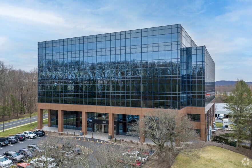 More Photos Of 100 Enterprise Dr, Rockaway Office For Lease