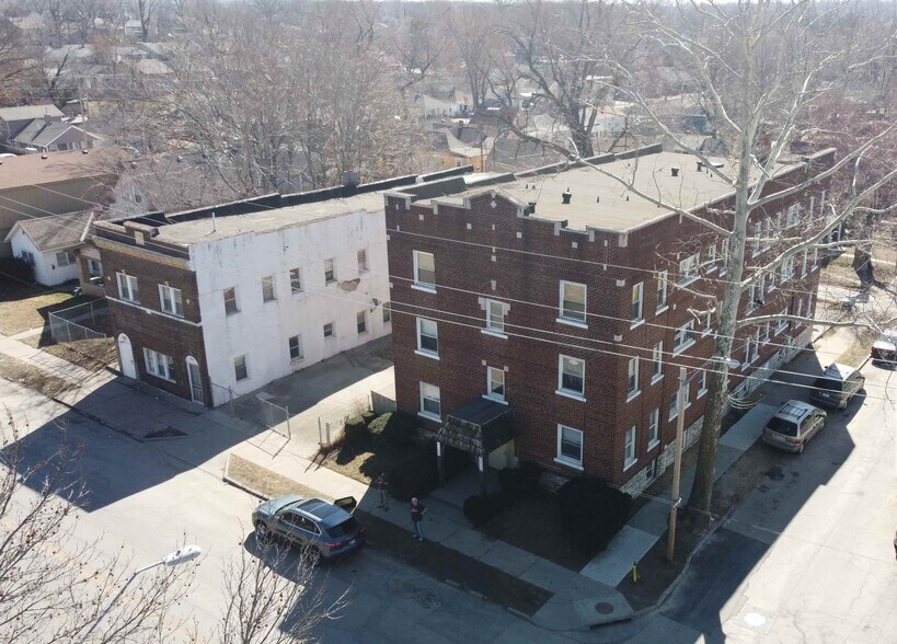 More Photos Of , Kansas City Multifamily For Sale