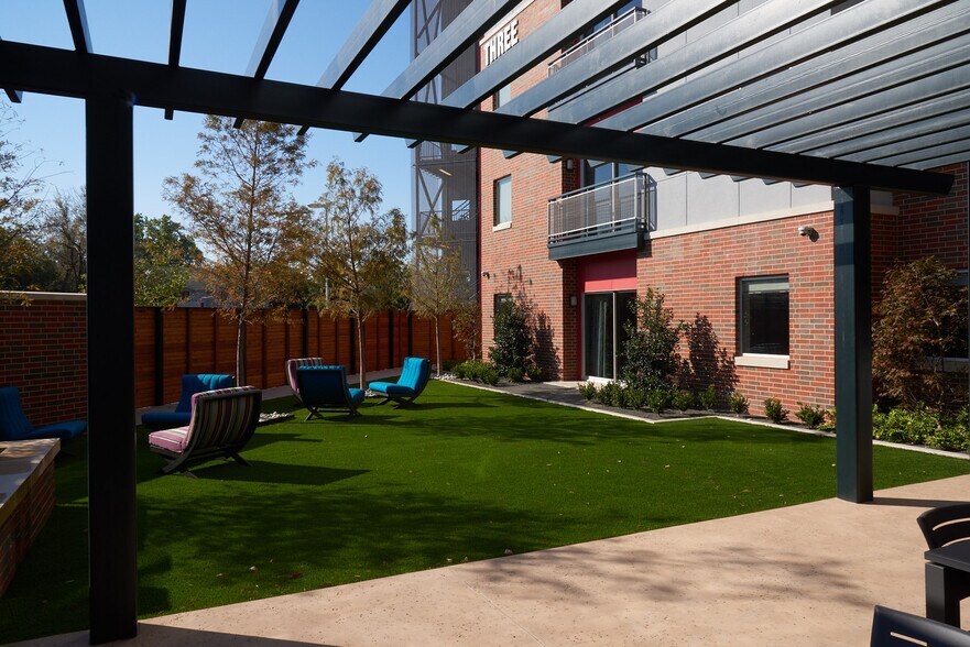 More Photos Of 750 W Imhoff Rd, Norman Apartments For Sale