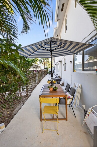 More Photos Of 825 NE 6th St, Fort Lauderdale Apartments For Sale