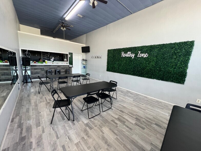 More Photos Of 1401-1417 Cleveland St, Clearwater Storefront Retail Office For Sale