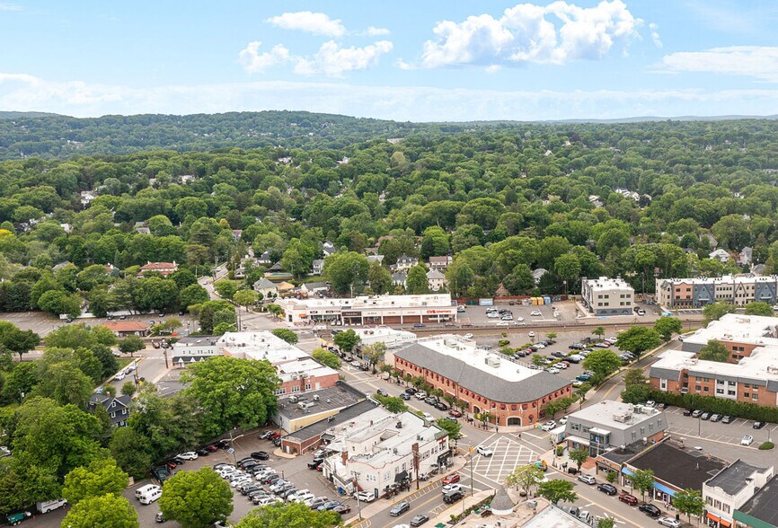 More Photos Of 201 Rock Rd, Glen Rock Office For Lease