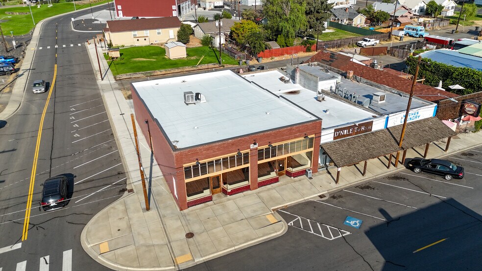 More Photos Of 21 Second St, Naches General Retail For Sale