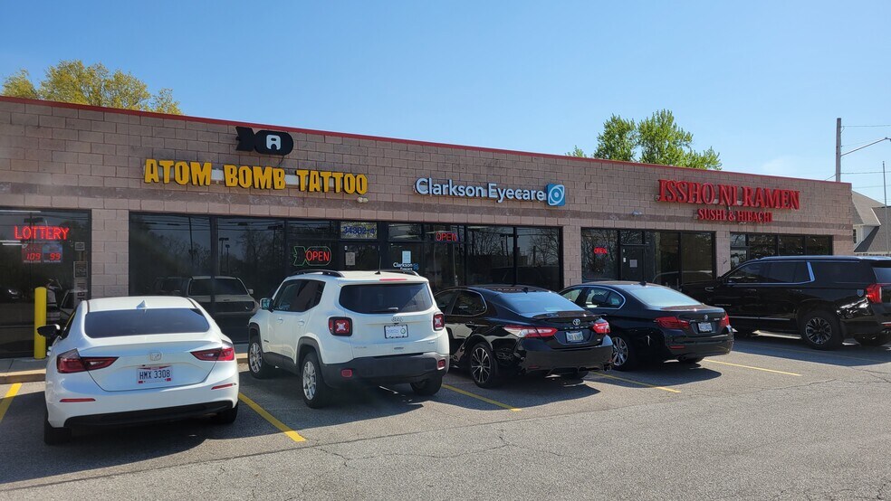 More Photos Of 34302 Euclid Ave, Willoughby General Retail For Lease