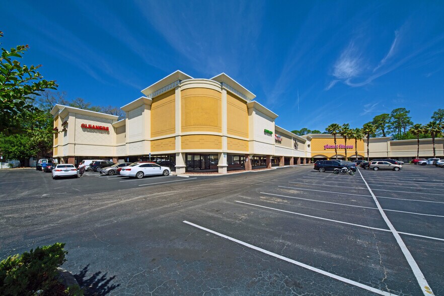 More Photos Of 2777 University Blvd W, Jacksonville Unknown For Lease