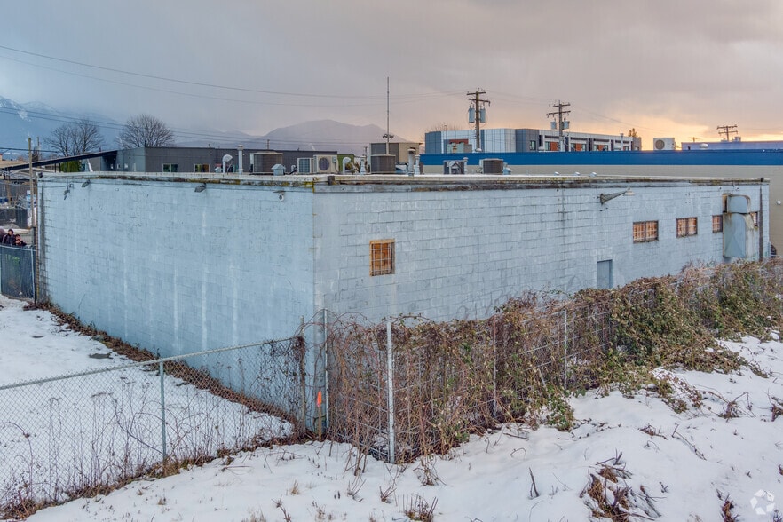 More Photos Of 45951 Trethewey Ave, Chilliwack Warehouse For Sale