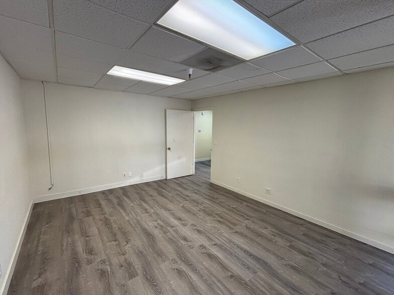 More Photos Of 1941-1973 O'Toole Way, San Jose Loft Creative Space For Sale