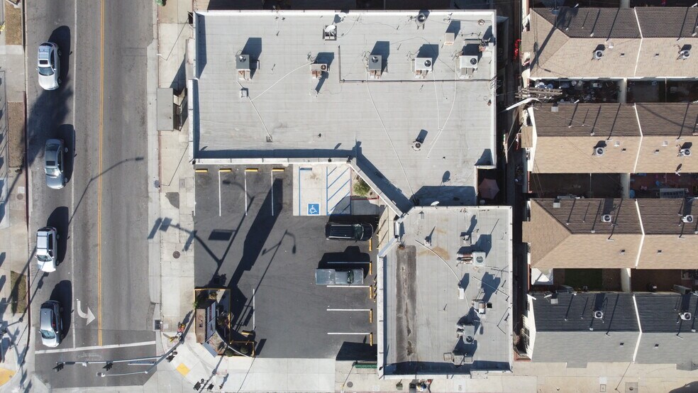 More Photos Of 2157-2165 W Century Blvd, Los Angeles Storefront For Sale