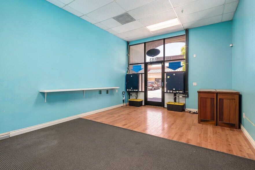 More Photos Of 1461-1475 Creston Rd, Paso Robles Unknown For Lease