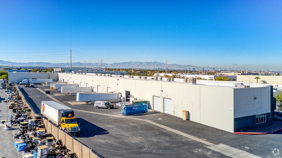 More Photos Of 180 Cassia Way, Henderson Warehouse For Lease