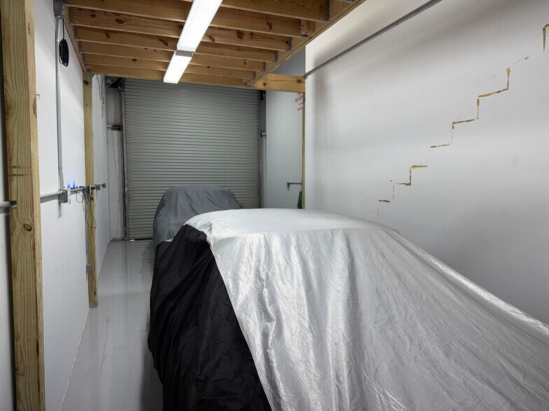 More Photos Of 1293 N US Highway 1, Ormond Beach Flex For Sale