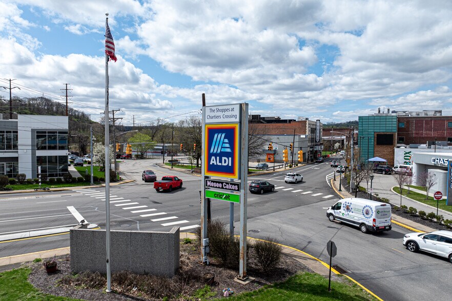 More Photos Of 136 McKees Rocks Plz, McKees Rocks Unknown For Lease