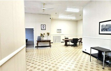 More Photos Of 2156 Green Bay Rd, Evanston Warehouse For Lease