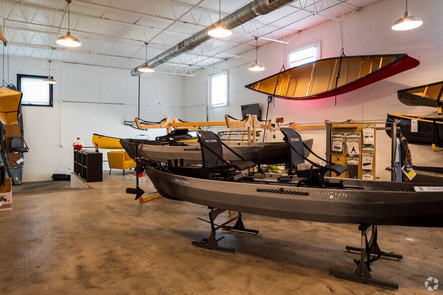 More Photos Of 1240 Chattahoochee Ave, Atlanta Flex For Lease