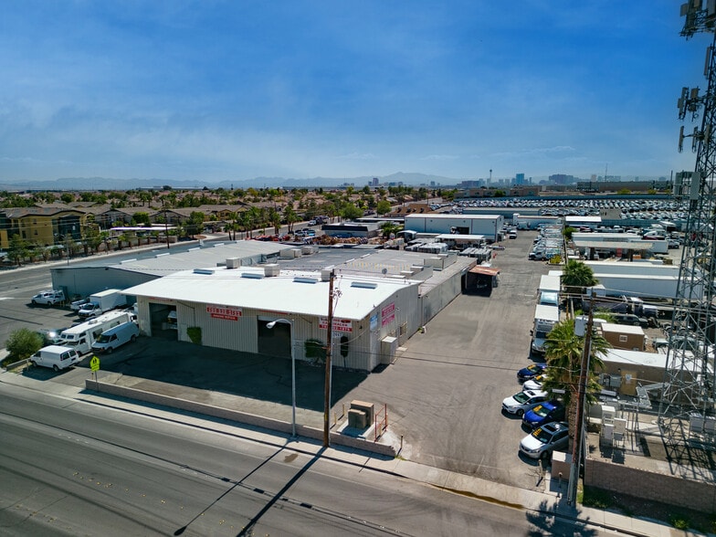 Primary Photo Of 2017 W Gowan Rd, North Las Vegas Warehouse For Lease