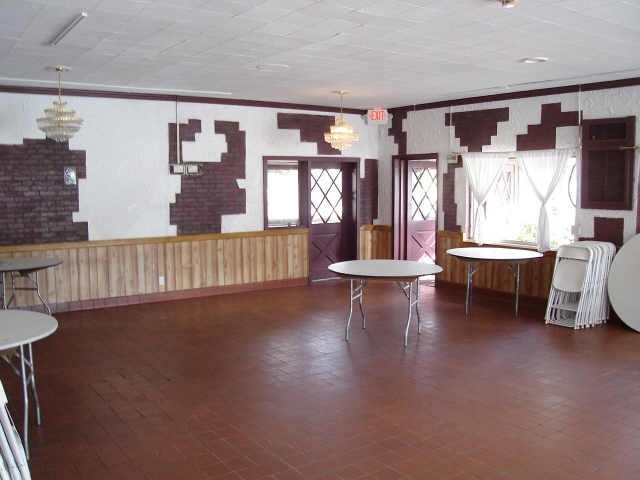 More Photos Of 1636 Atlanta Hwy, Gainesville Restaurant For Lease