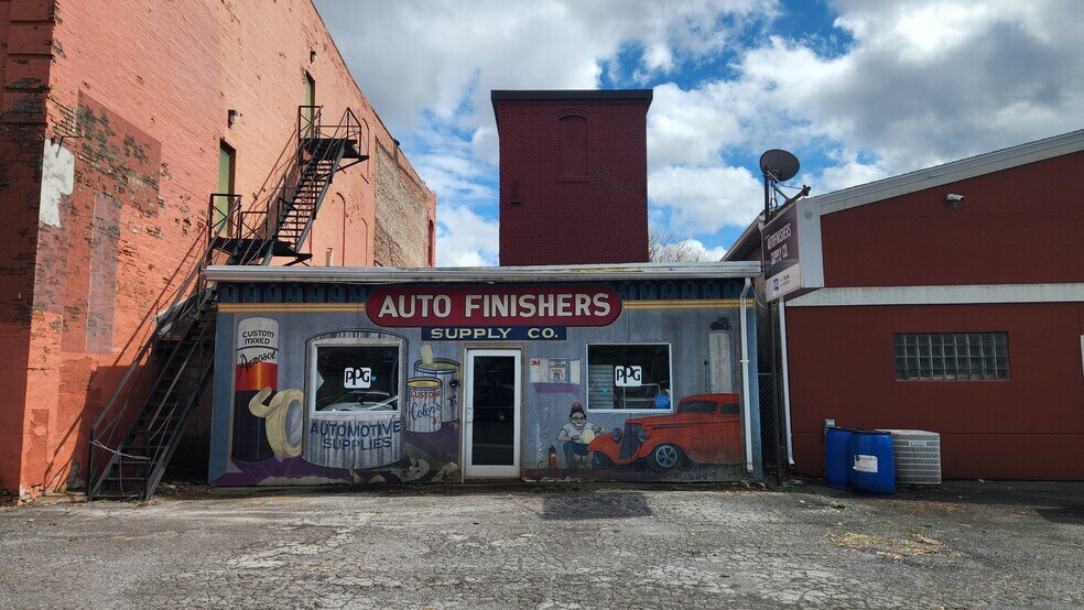 More Photos Of 125 Oneida St, Oneida Storefront Retail Office For Sale