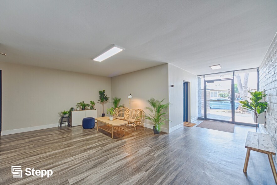 More Photos Of 430 Obispo Ave, Long Beach Apartments For Sale