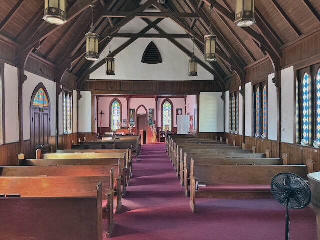 More Photos Of 390 E Parker St, Bartow Religious Facility For Lease