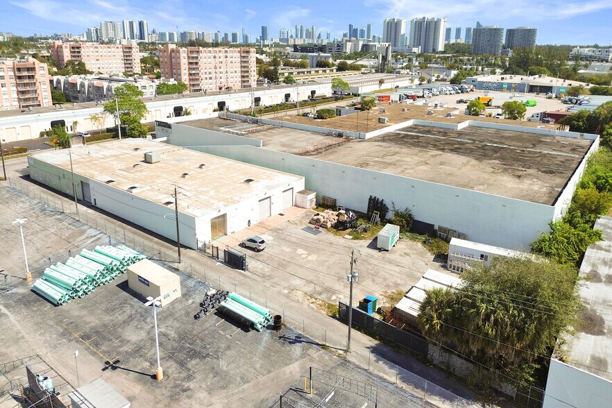 More Photos Of 1820 NE 146th St, Miami Manufacturing For Lease