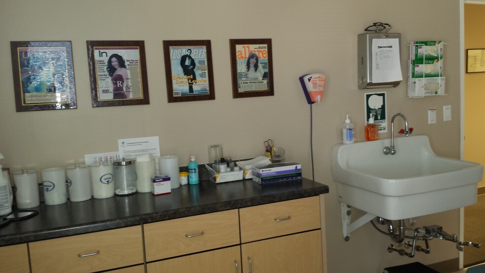 More Photos Of 4201 Torrance Blvd, Torrance Medical For Lease