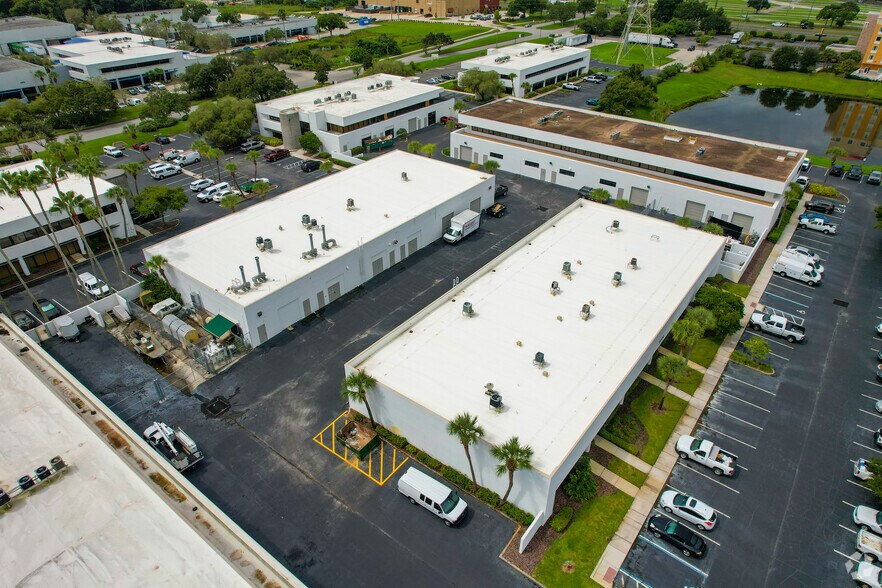 More Photos Of 4524 Oak Fair Blvd, Tampa Unknown For Lease