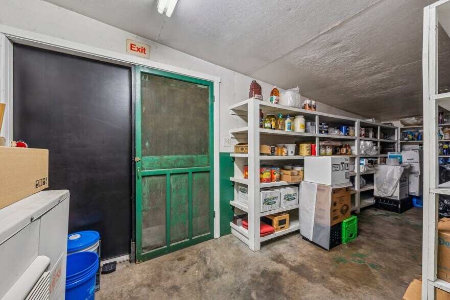 More Photos Of 8557 Mason Dixon Hwy, Meyersdale General Retail For Sale