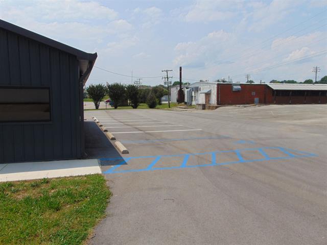 More Photos Of 1700 Lee St, Rogersville Specialty For Sale