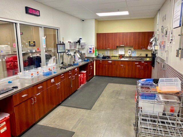 More Photos Of 4600-4610 Bragg Blvd, Fayetteville General Retail For Sale