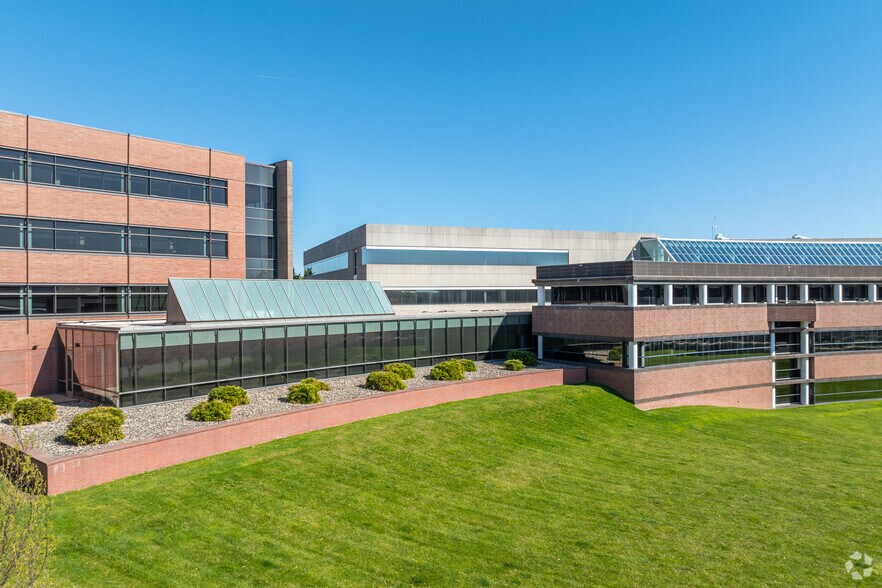 More Photos Of 500 Arcola Rd, Collegeville Office For Sale