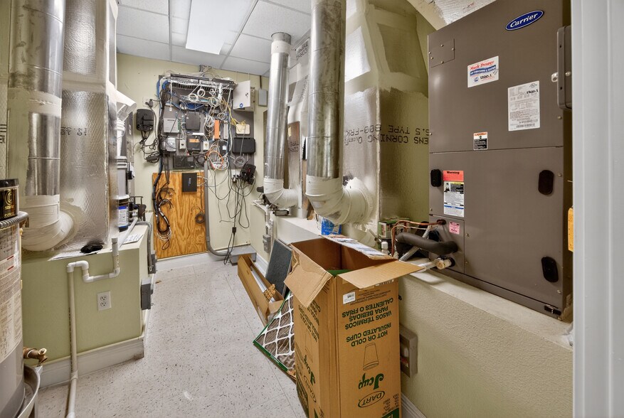 More Photos Of 733 & 737 County Road 466, Lady Lake Medical For Sale