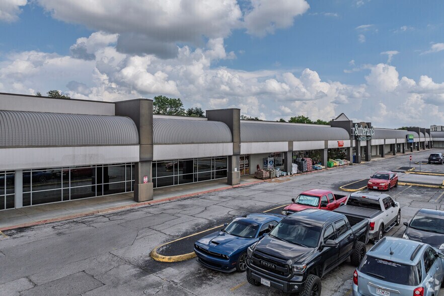 More Photos Of 1444-1540 S Glenstone Ave, Springfield General Retail For Lease