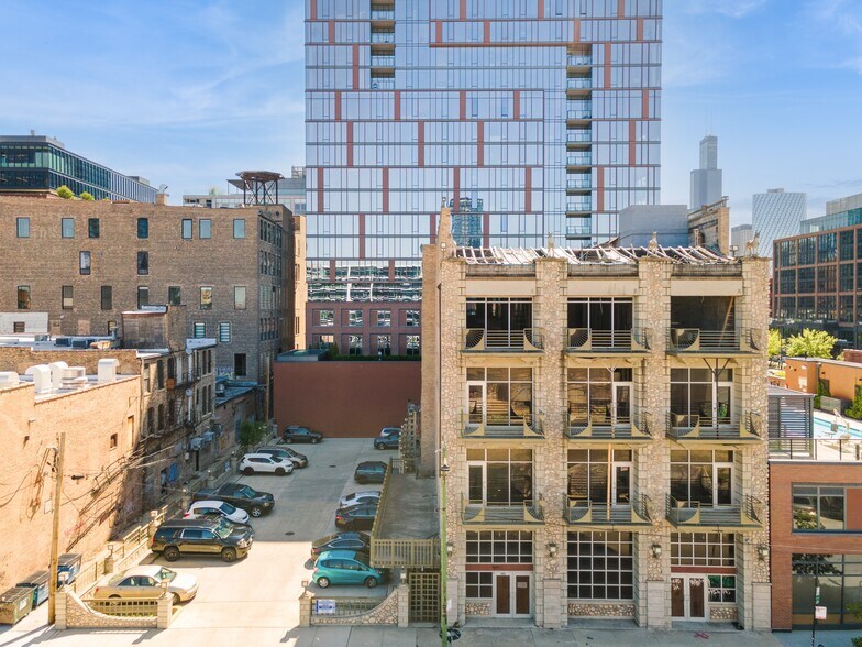 More Photos Of 165 N May St, Chicago Apartments For Sale