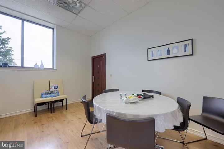 More Photos Of 206 W Kendig Rd, Willow Street Warehouse For Sale