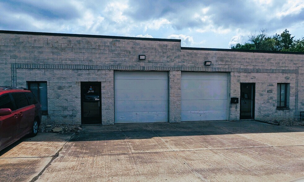 More Photos Of 26700 Renaissance Pky, Warrensville Heights Manufacturing For Lease
