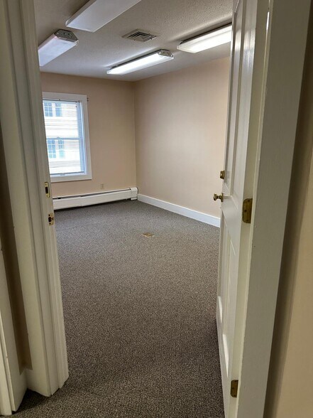 More Photos Of 406 Main St, Great Barrington Office Residential For Sale