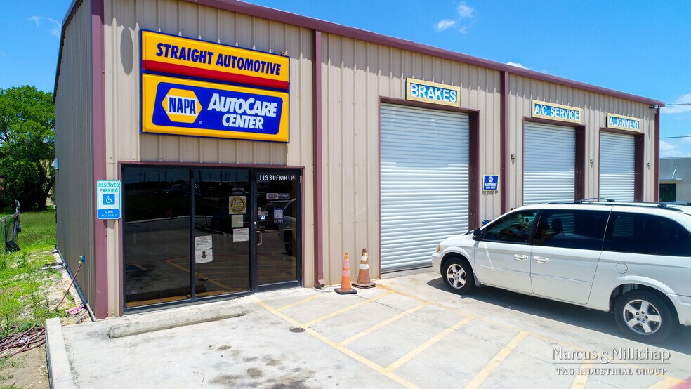More Photos Of 119 Bufkin Ln, Lockhart Auto Repair For Sale