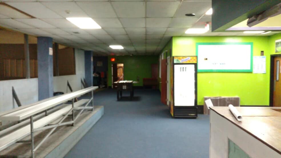 More Photos Of 424 Nash Rd, New Bedford Warehouse For Sale