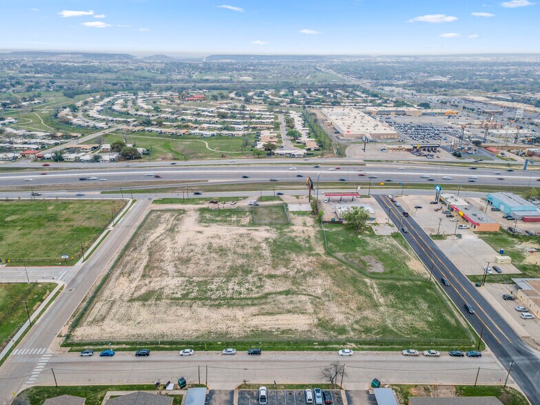 More Photos Of 1414 W Central Texas Expy, Killeen Land For Lease