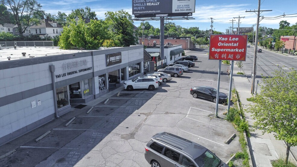 More Photos Of 2840-2848 N High St, Columbus General Retail For Sale