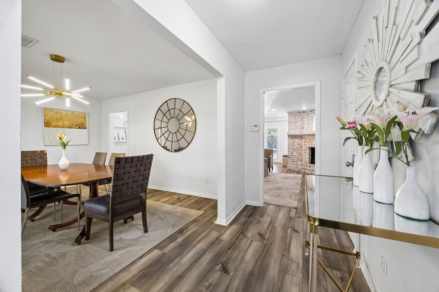 More Photos Of 5474 Imogene St, Houston Specialty For Sale