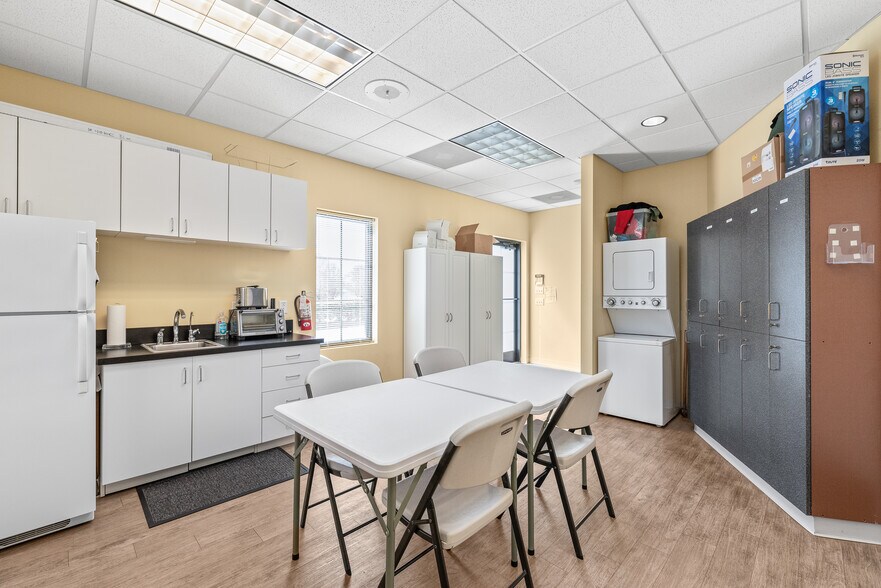 More Photos Of 8125 Ardrey Kell Rd, Charlotte Medical For Sale