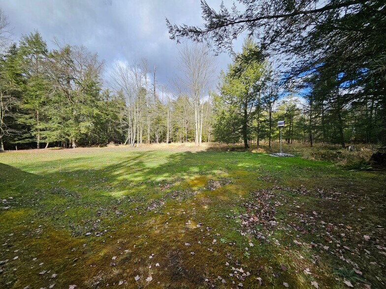 More Photos Of 1098 Million Dollar Hwy, Saint Marys Land For Sale