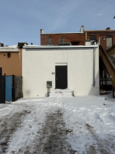 More Photos Of 83 N Saginaw St, Pontiac Office For Sale