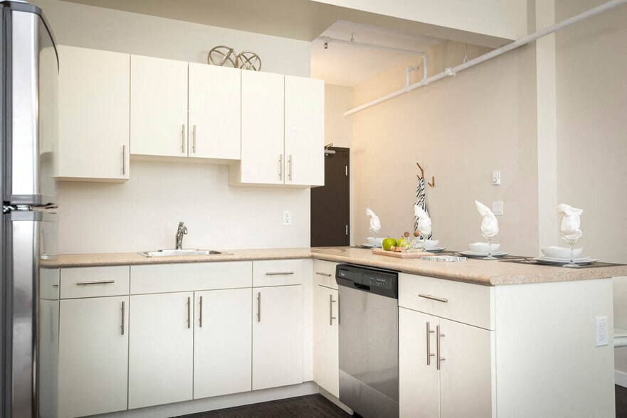 More Photos Of 300 Taché Av, Winnipeg Apartments For Lease