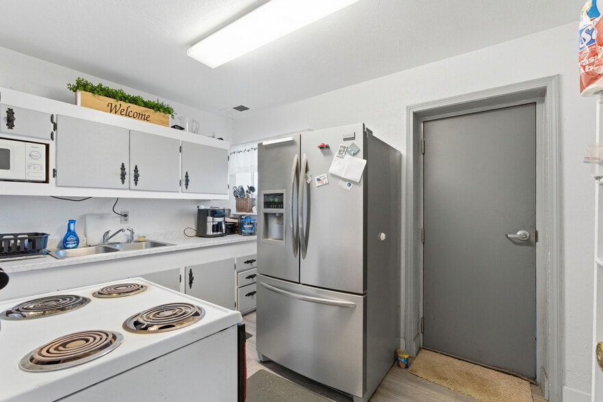 More Photos Of 4082 County Road 99W, Orland Specialty For Sale