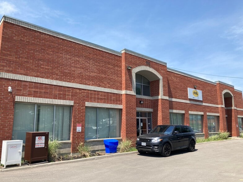 More Photos Of 100 Harry Walker Pky, Newmarket Warehouse For Sale