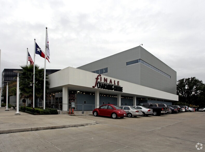 69596965 Harwin Dr, Houston, TX 77036 For Lease