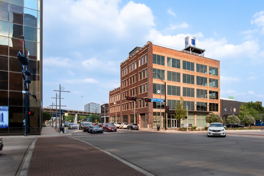 More Photos Of 2200 Main St, Dallas Loft Creative Space For Lease